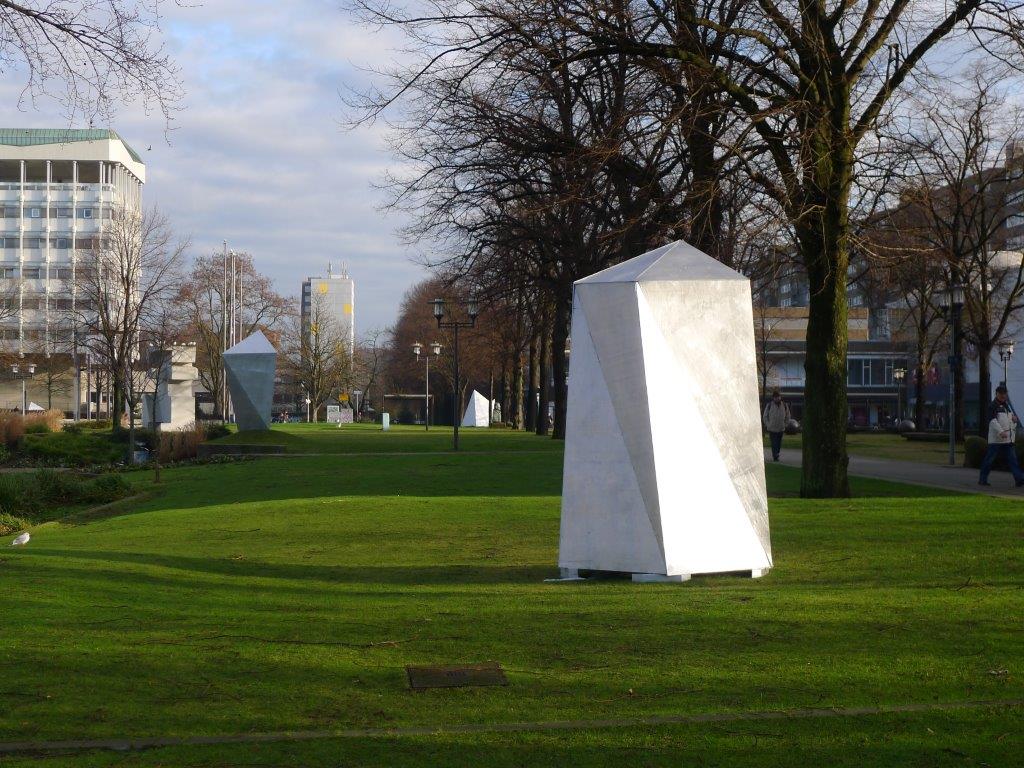mythen der moderne | space invader | marl | kunst | skulptur