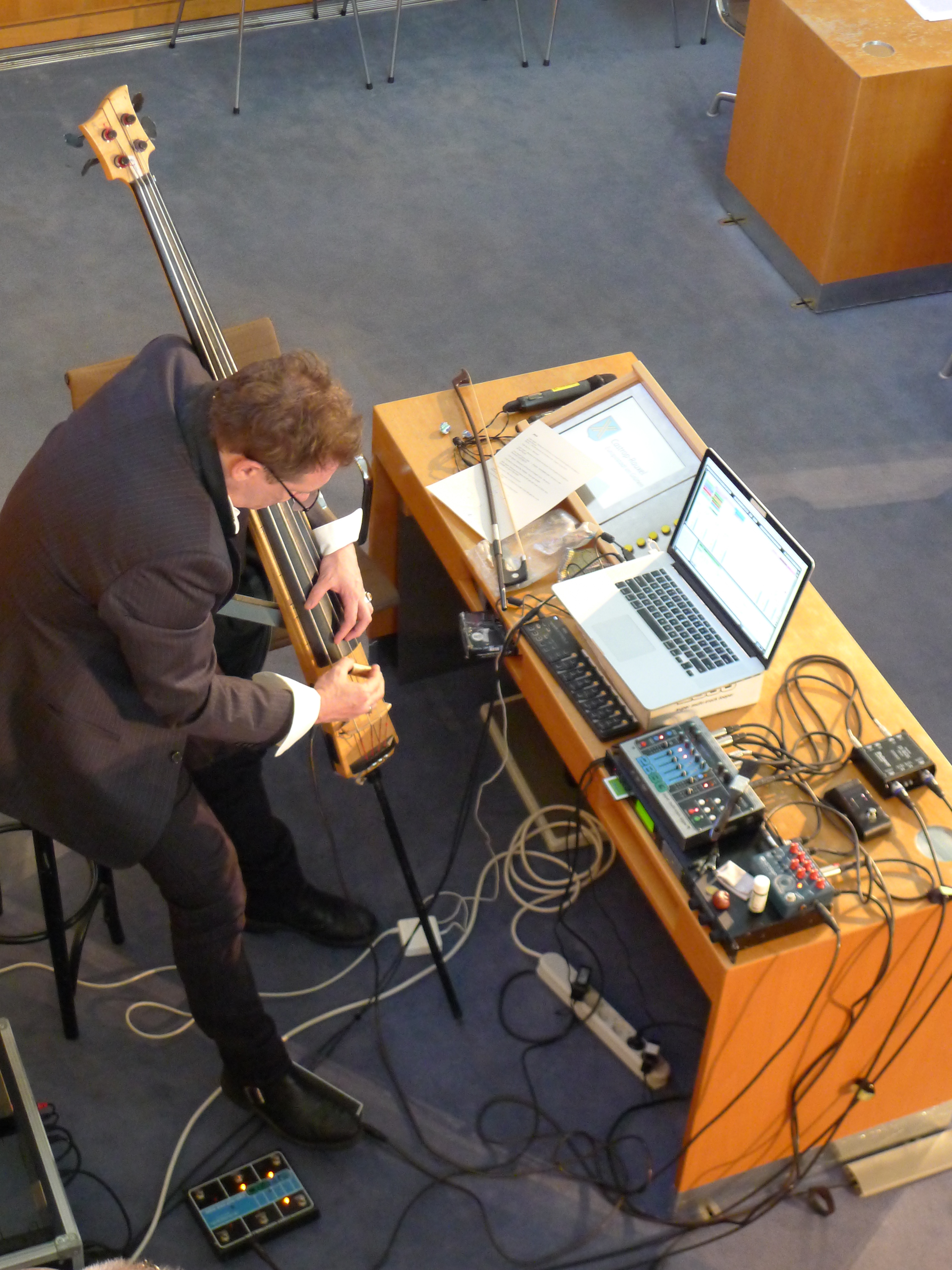 mythen der moderne | stimme der stadt | castrop rauxel | ratsaal | performance