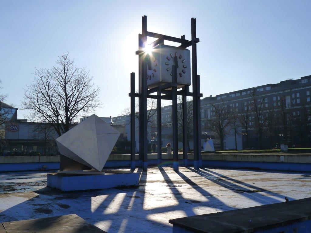 mythen der moderne | space invader | marl | kunst | skulptur