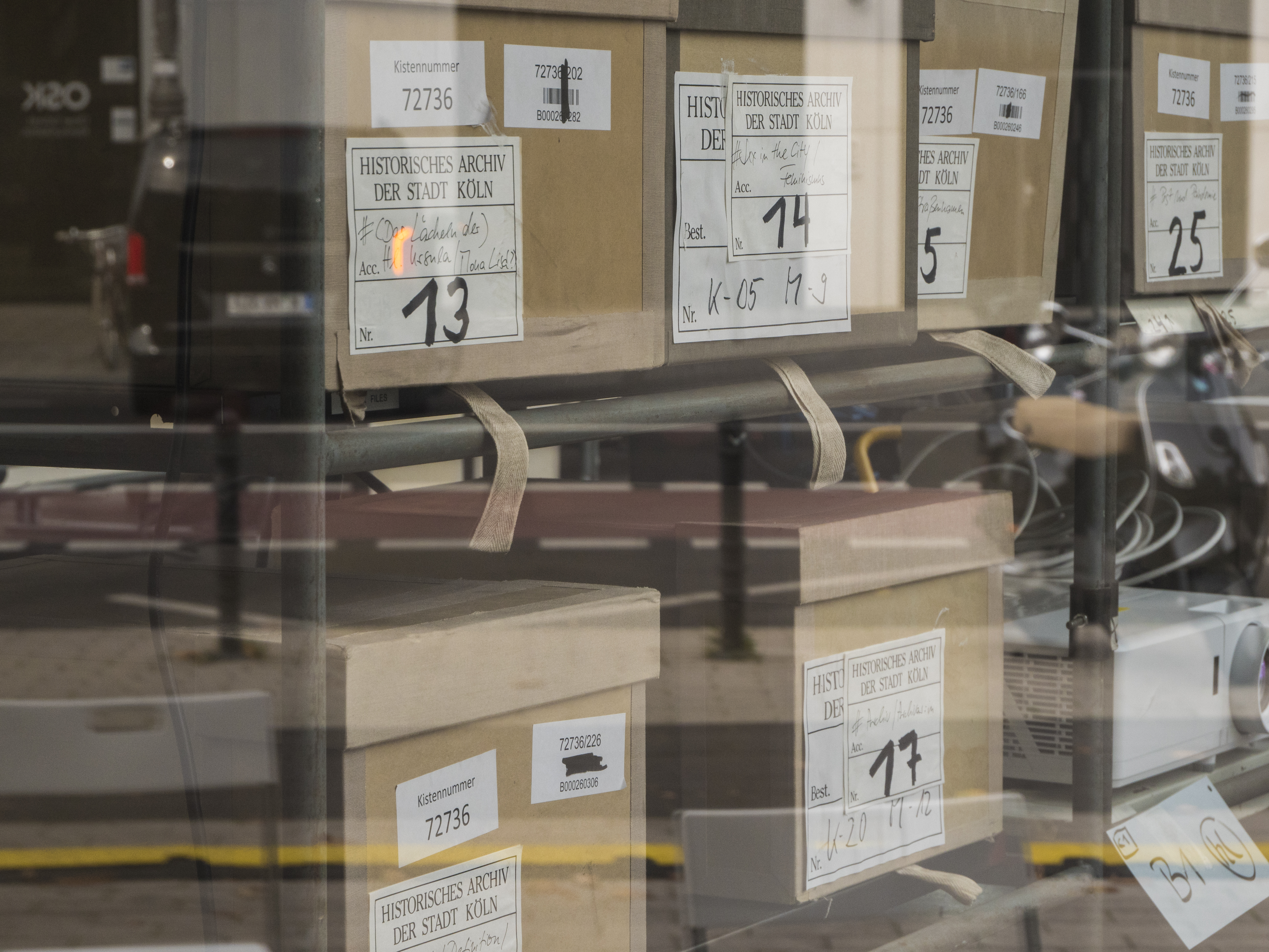 wunderblock | friesenplatz | performance | archiv